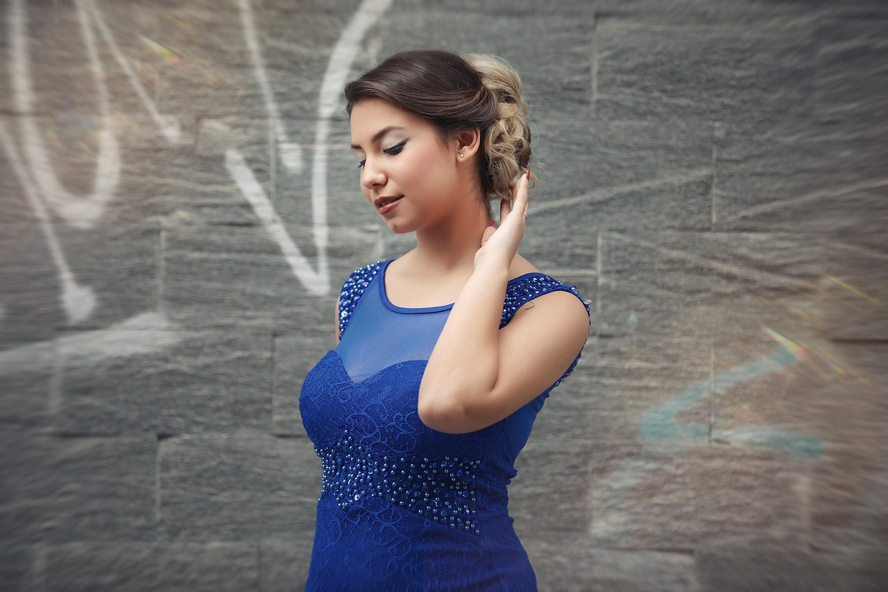 entdecken sie clevere styling-tricks, um ihr outfit und ihren look zu optimieren. praktische tipps für modische kombinationen und trendbewusste styles.