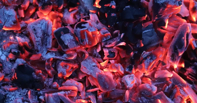Steuerliche Behandlung: was Sie als Arbeitnehmer oder Arbeitgeber wirklich zahlen