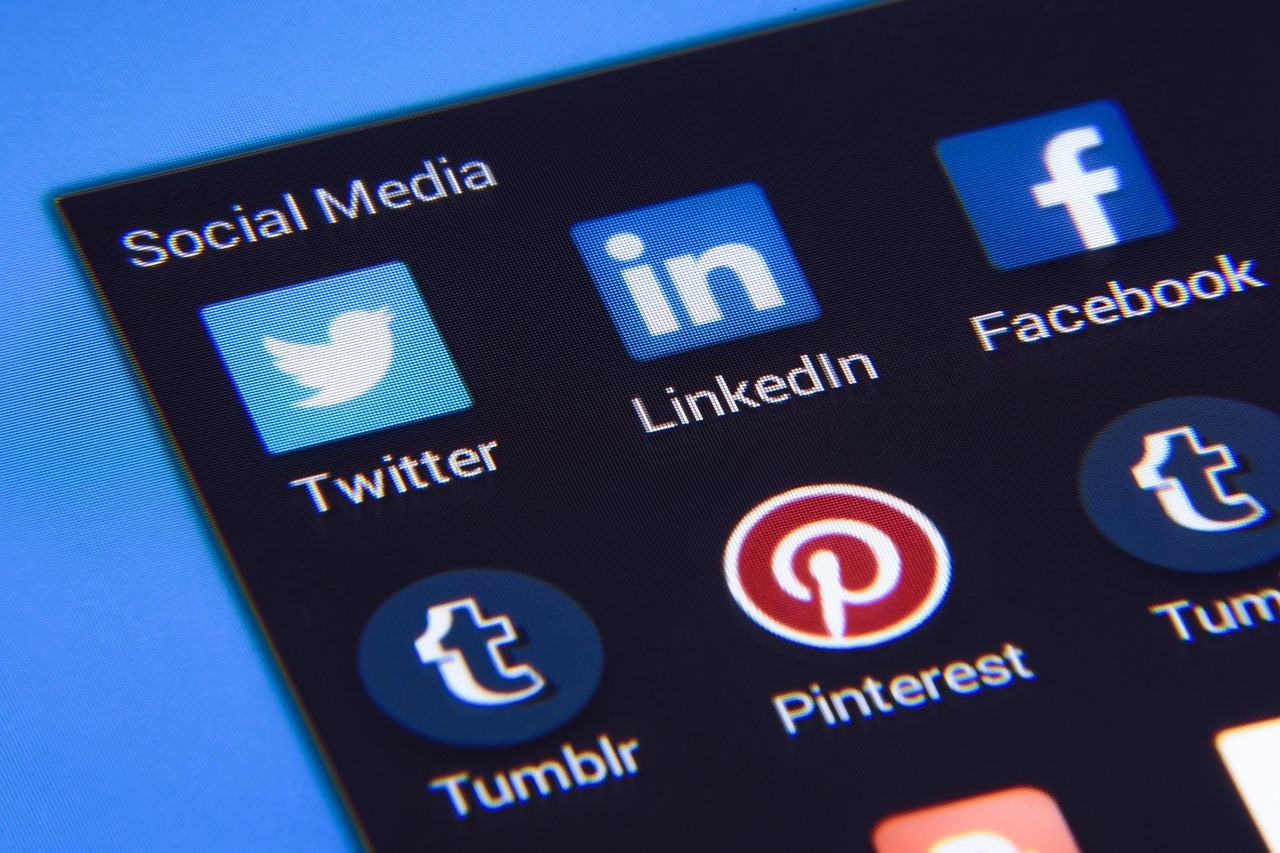 erfahren sie, wie sie ihre social-media-präsenz erfolgreich aufbauen und stärken. tipps, strategien und tools für mehr sichtbarkeit und interaktion auf allen plattformen.